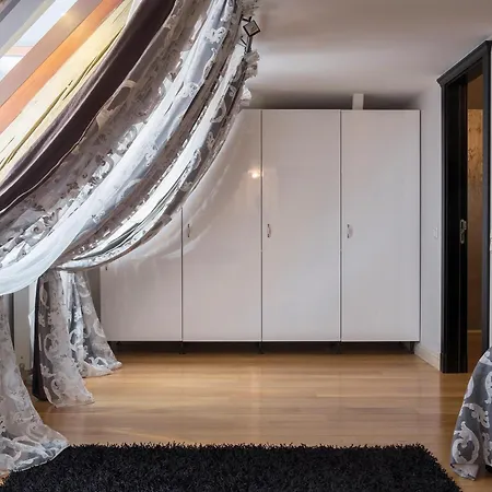 Grand Old Penthouse Riga
